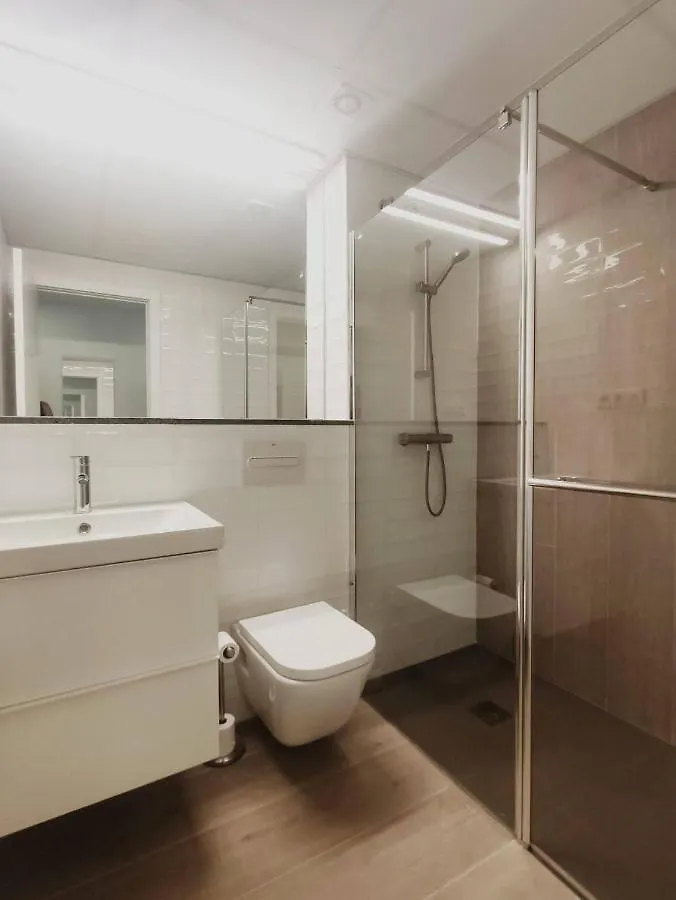 Aparthotel Global Apartments & Rooms L'Hospitalet de Llobregat